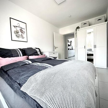 Stilvolles Apartment In Bonn Eksteriør billede