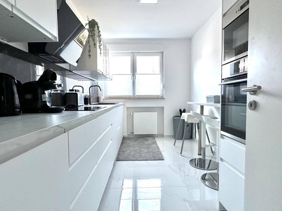 Stilvolles Apartment In Bonn Eksteriør billede