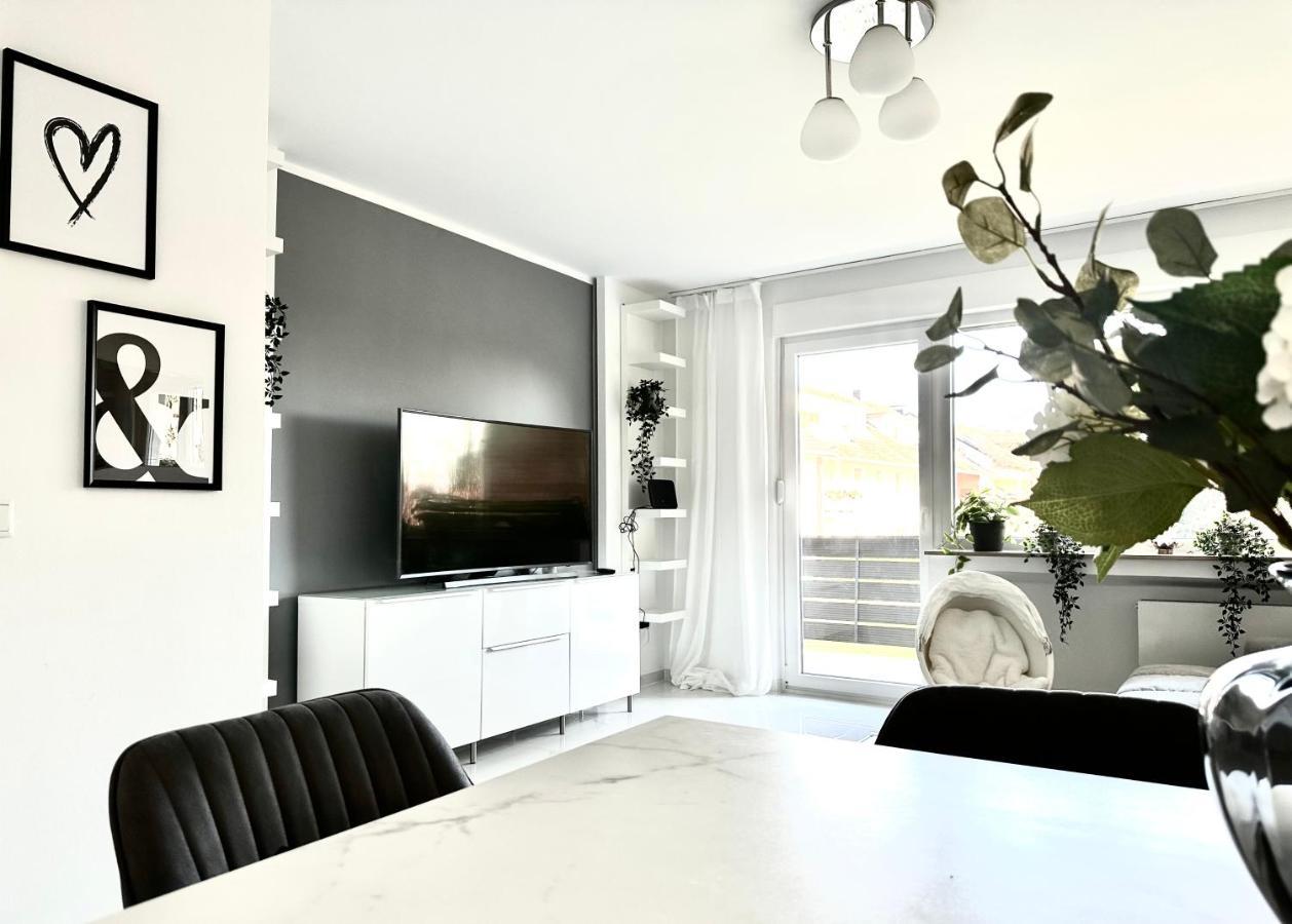 Stilvolles Apartment In Bonn Eksteriør billede