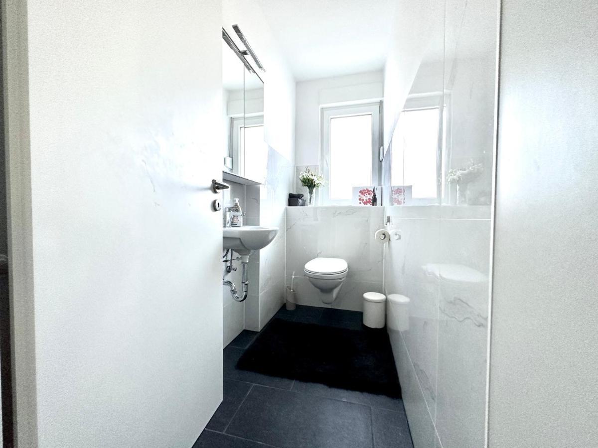 Stilvolles Apartment In Bonn Eksteriør billede
